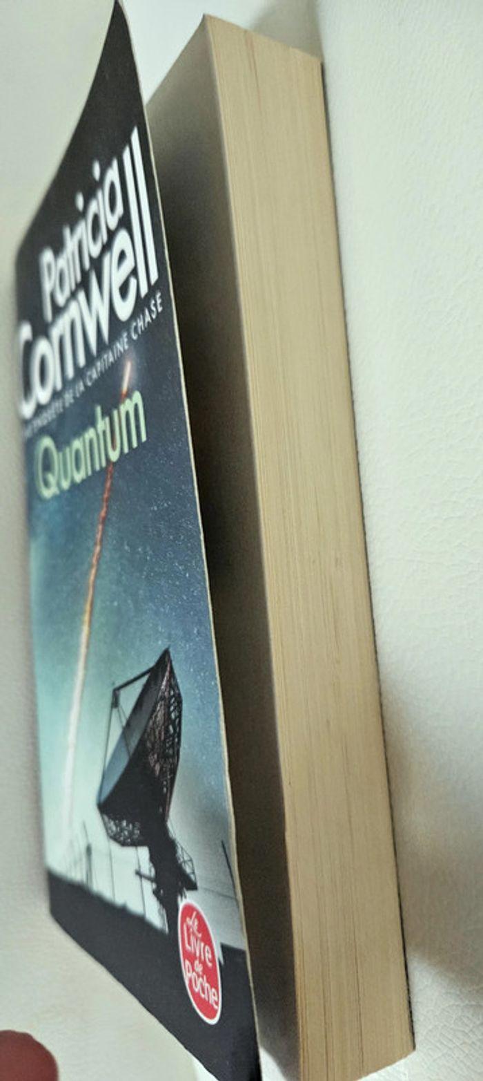 "Quantum" de Patricia Cornwell - photo numéro 3