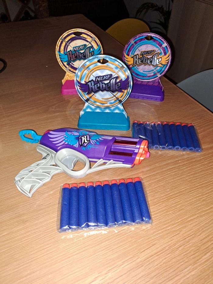 Nerf rebelle plus cibles et fléchettes - photo numéro 1