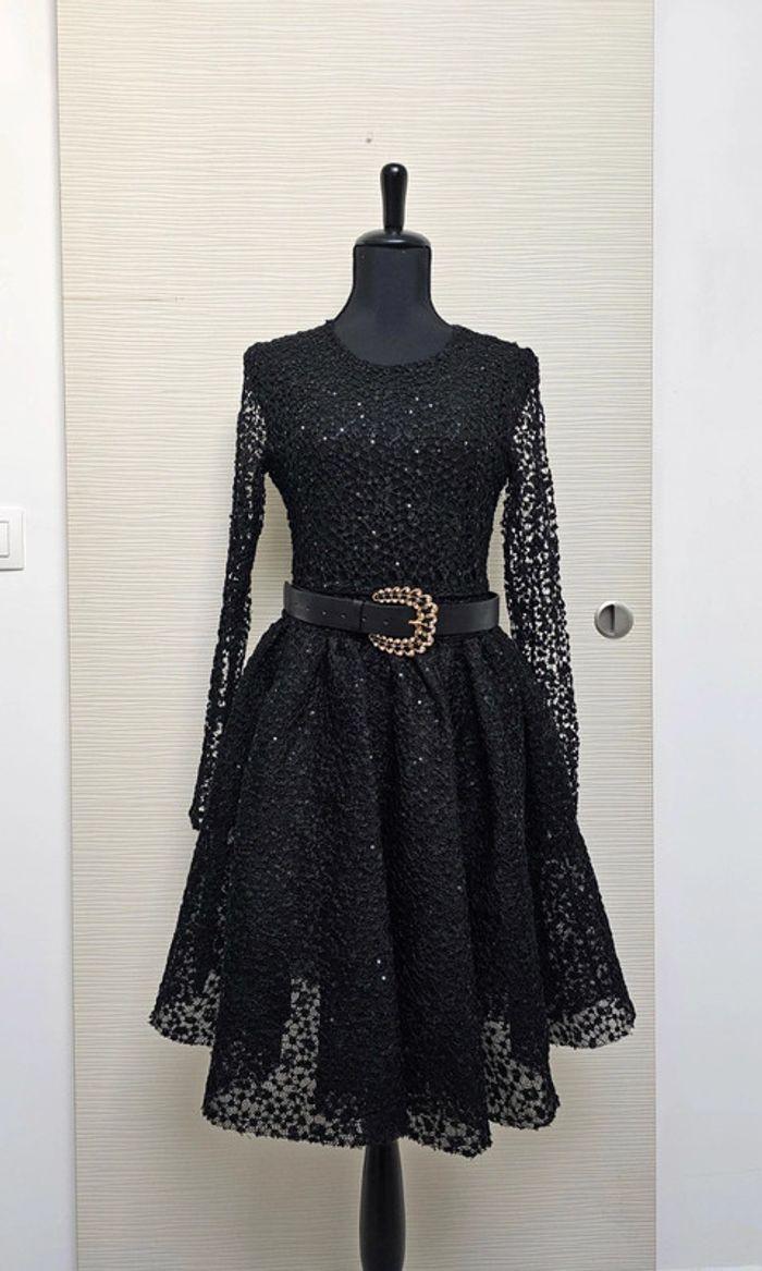 Robe noire sequins broderies plissée Maje - photo numéro 1