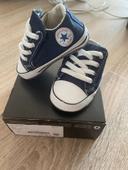 Converse neuve  pointure 19