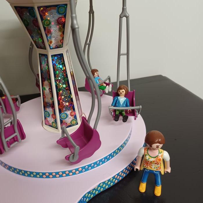 Manège les chaises volantes avec personnages playmobil 5548 - photo numéro 4