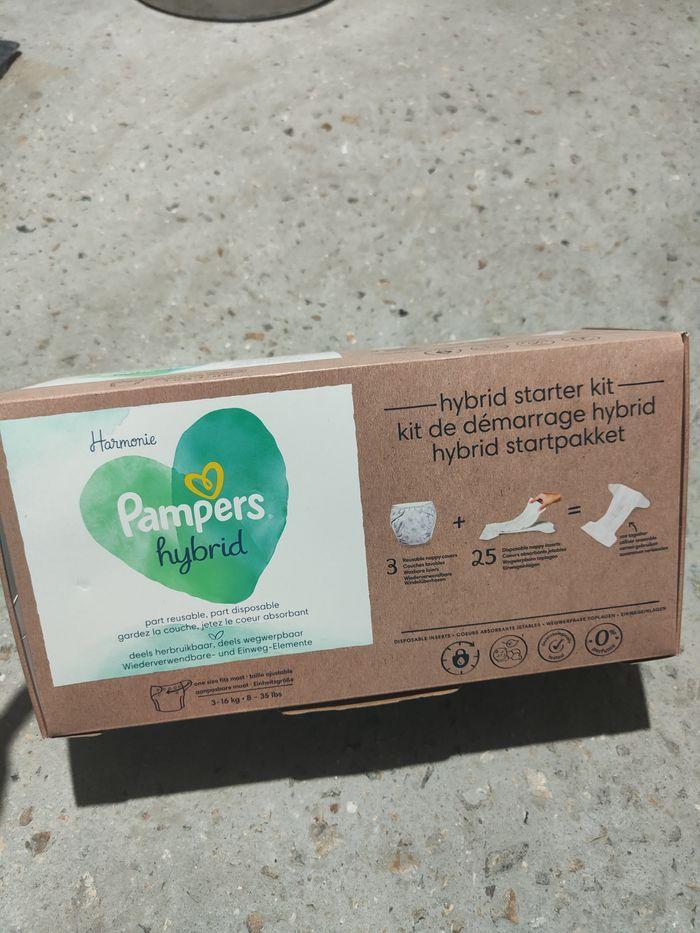 Couches Pampers Hybrid Starter kit - photo numéro 1