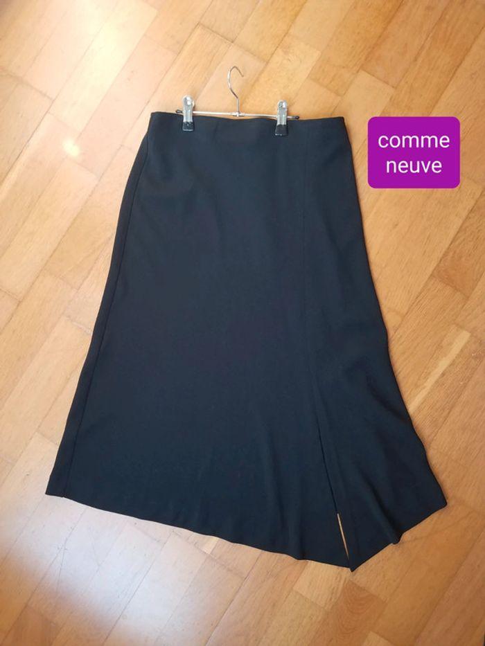 Jupe midi noire La Redoute T. 36 - photo numéro 1