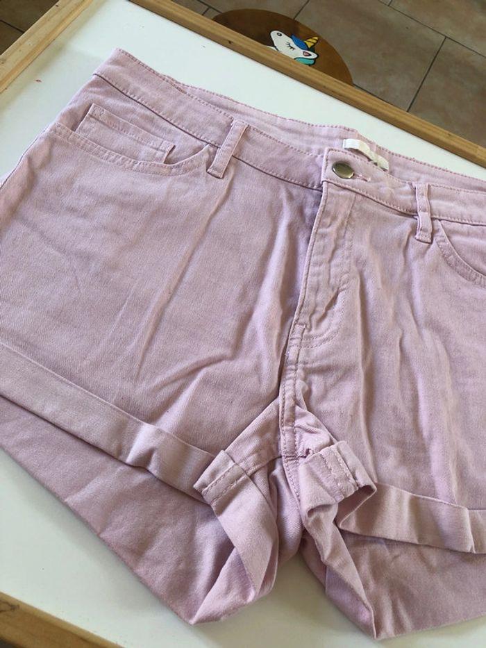 Short en jeans rose pale - photo numéro 2