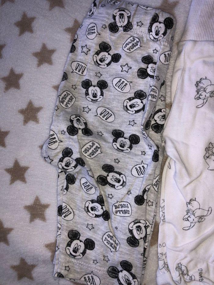 3 petits pantalons disney - photo numéro 2