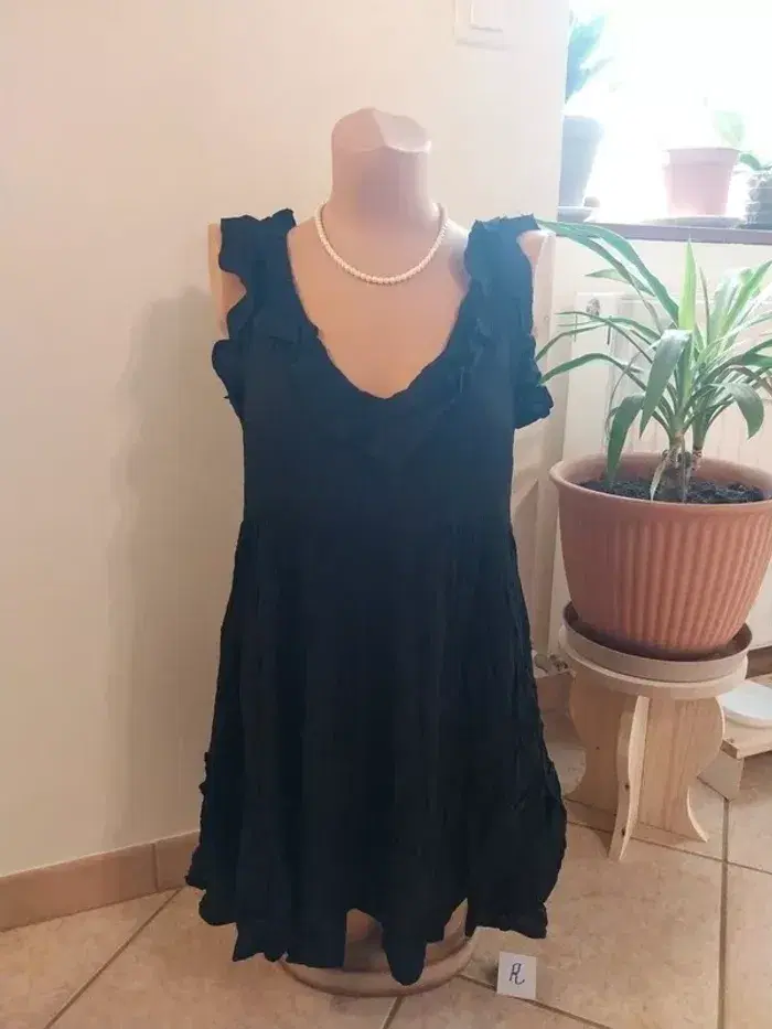 Robe camaïeu taille 36 neuve - photo numéro 1