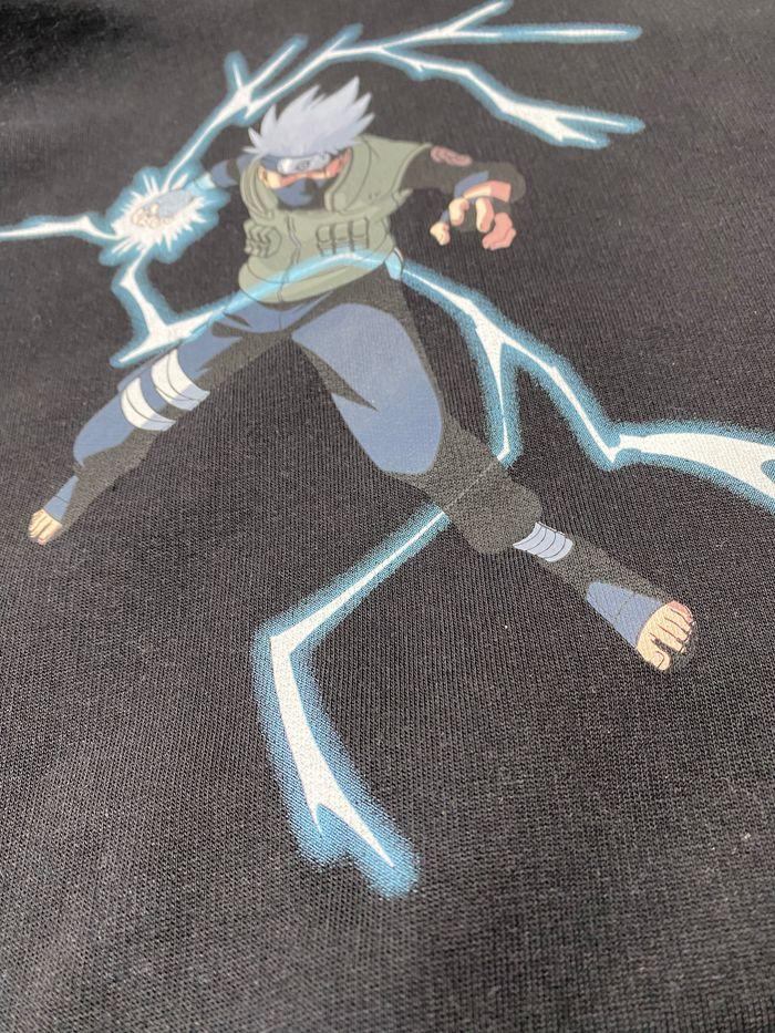 Hoodie Naruto Bershka – Taille M - photo numéro 3