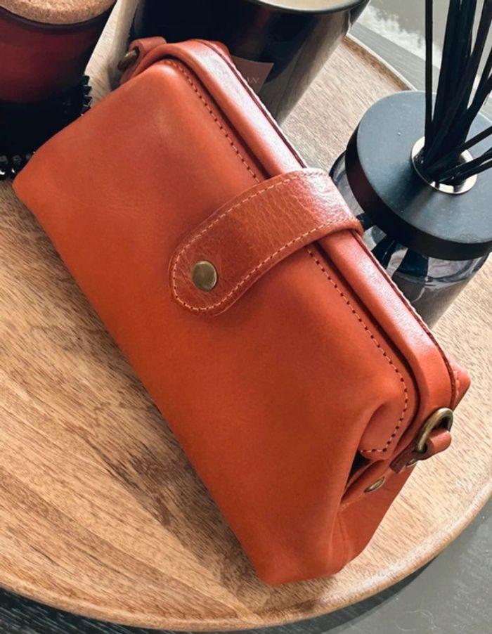 Petit sac bandoulière en cuir - photo numéro 5