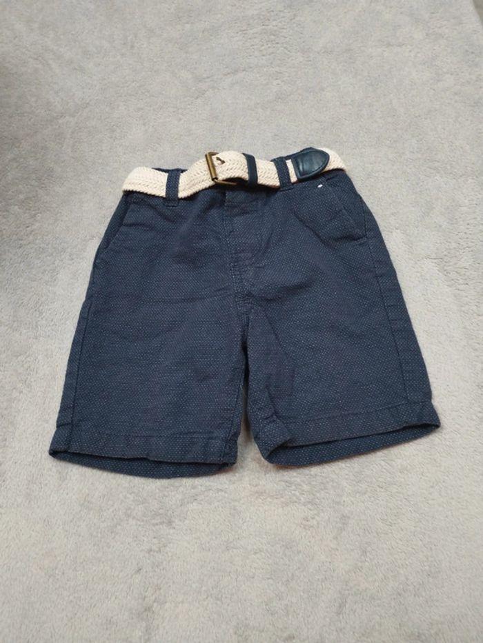 Lot 3 Shorts 5 ans - photo numéro 1