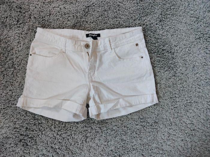 Lot de 2 shorts noir et blanc taille 36 - photo numéro 1