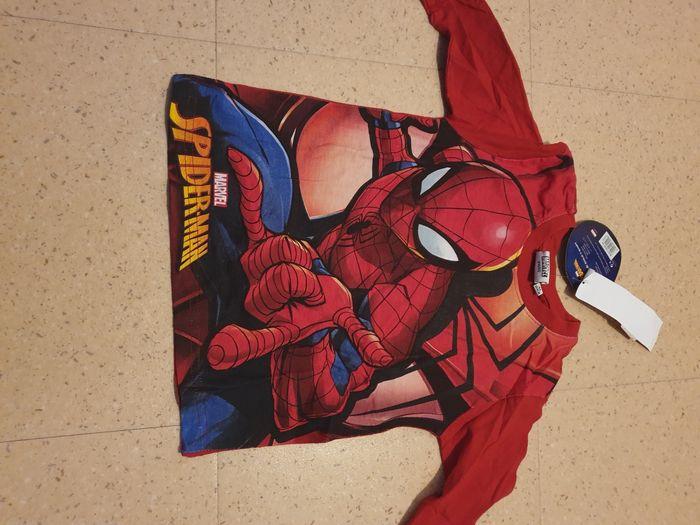 T shirt spiderman neuf