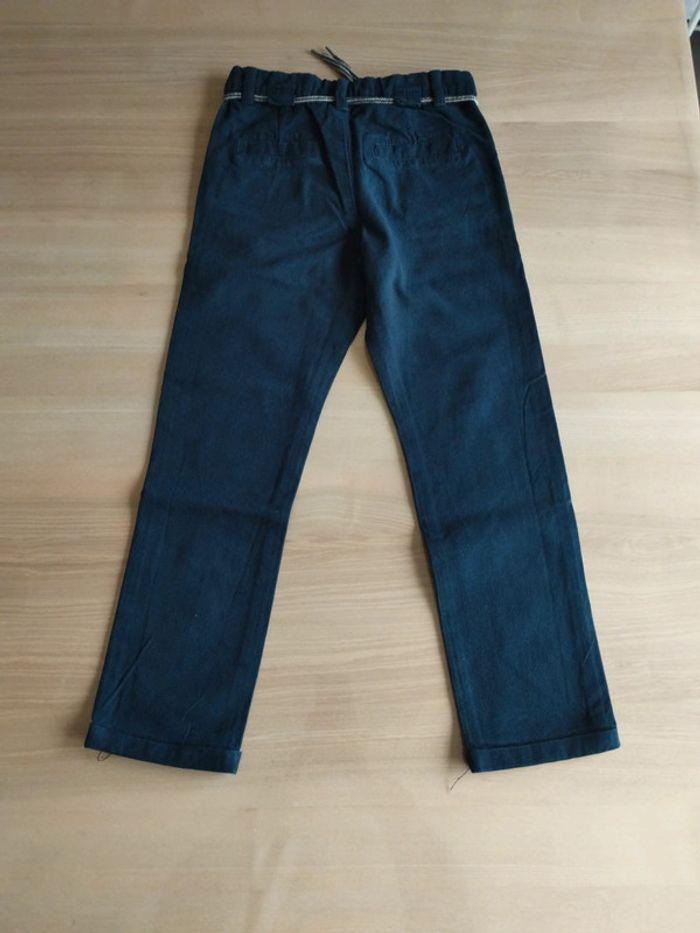 Pantalon marine Kiabi 7 ans - photo numéro 2