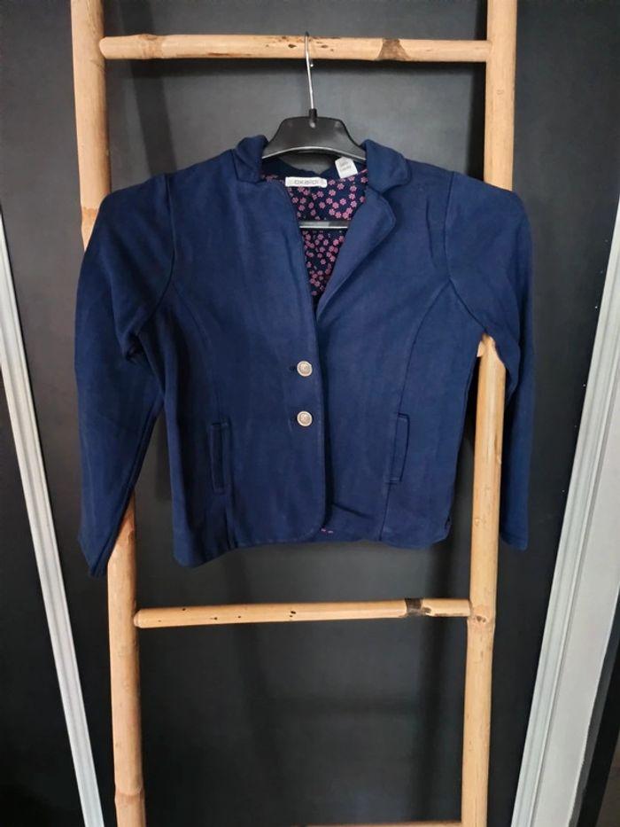 🧥 veste bleue marine taille 8 ans 🧥 - photo numéro 1