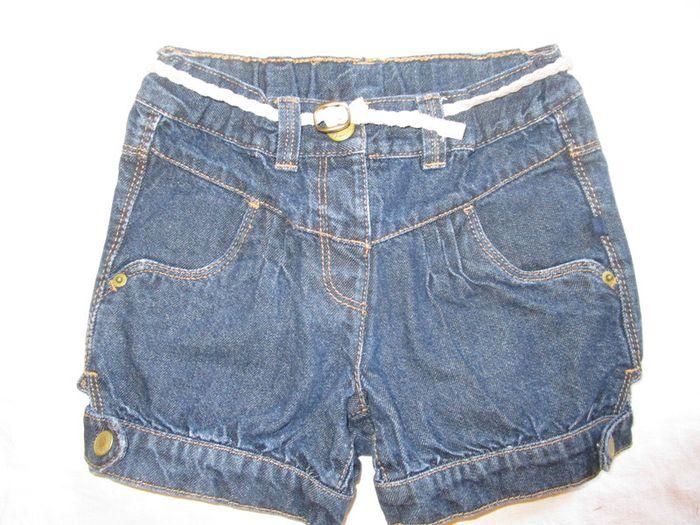 Short en jean 5 ans Neuf