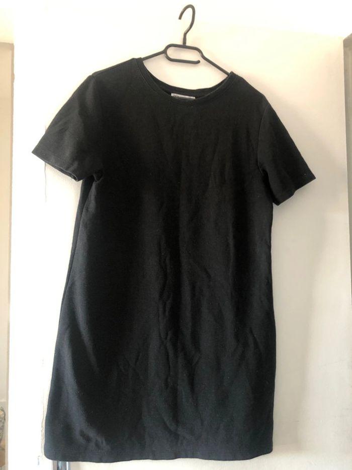 Robe tee shirt Zara S bon état - photo numéro 1