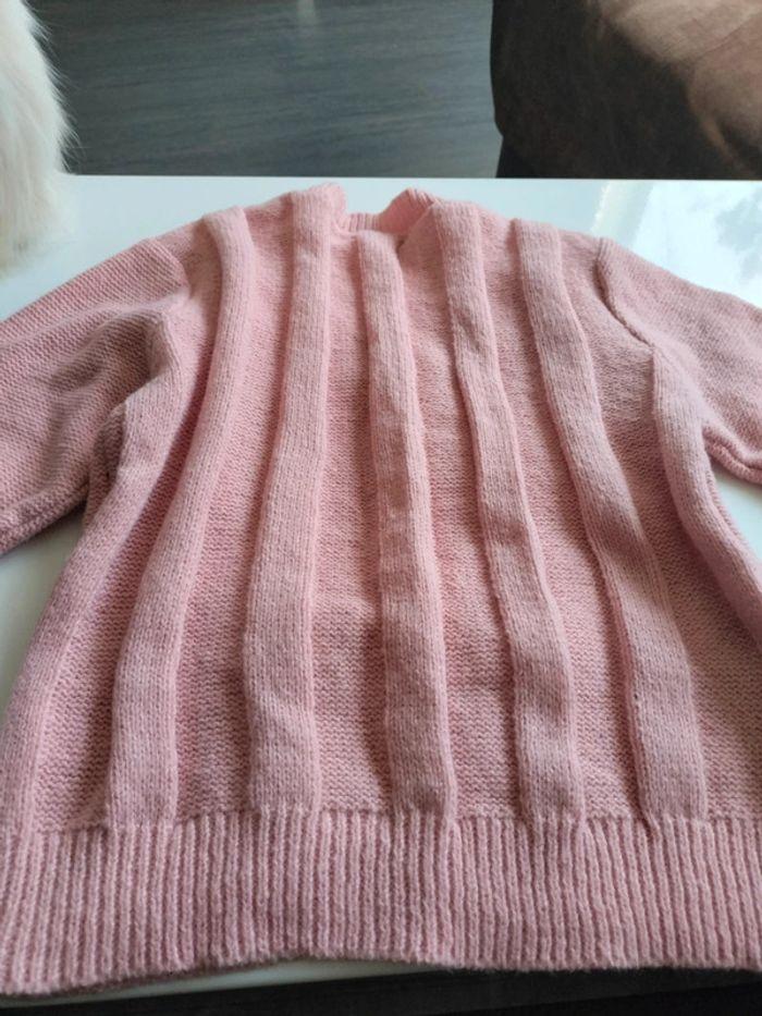 Pull en V torsadé en laine rose ts - photo numéro 7