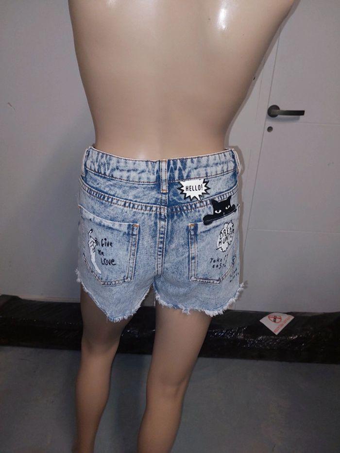 Short en jeans taille 34 peu porté - photo numéro 3