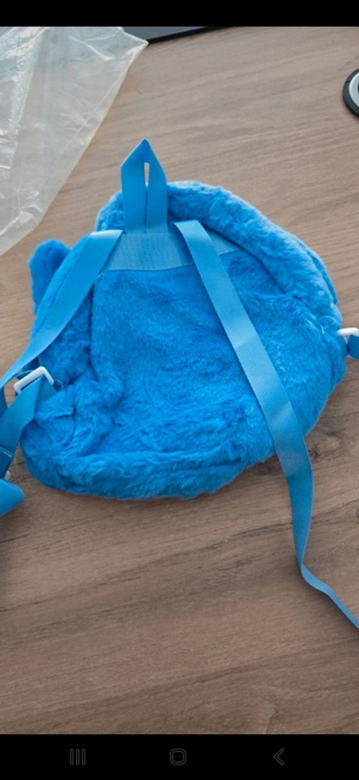 Sac à dos peluche Stitch neuf - photo numéro 3