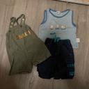 Lot de 1 salopette et 1 t shirt / short