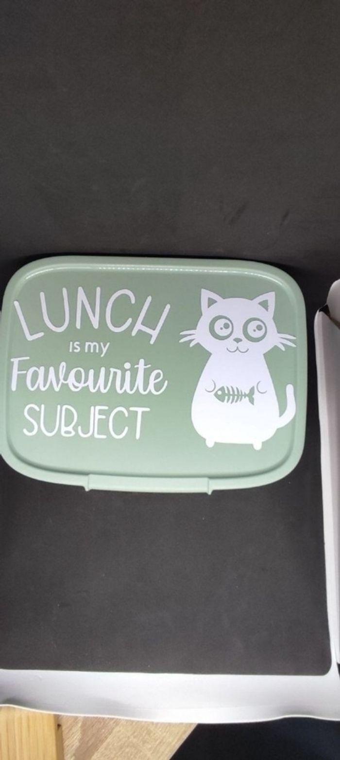 Lunch box neuve personnalisée - photo numéro 10