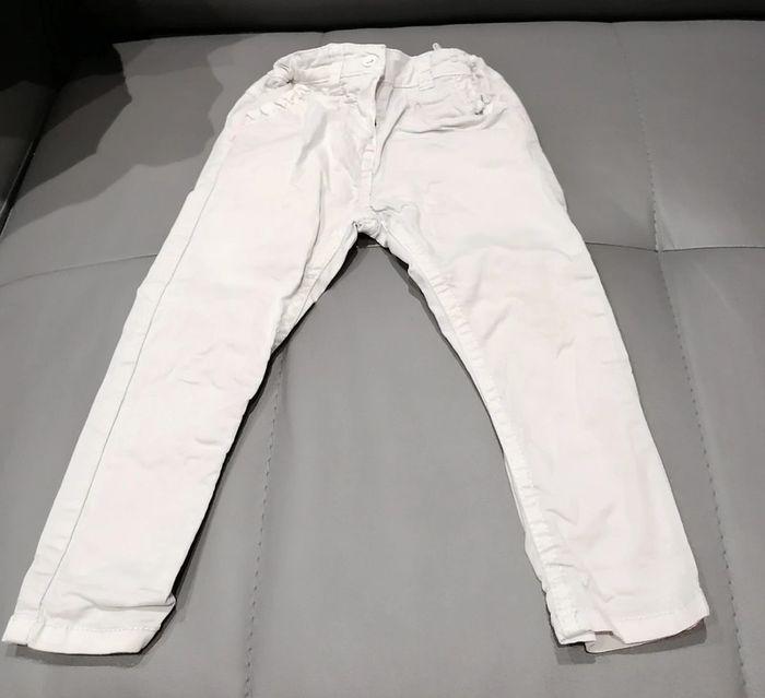 Pantalon blanc - photo numéro 1