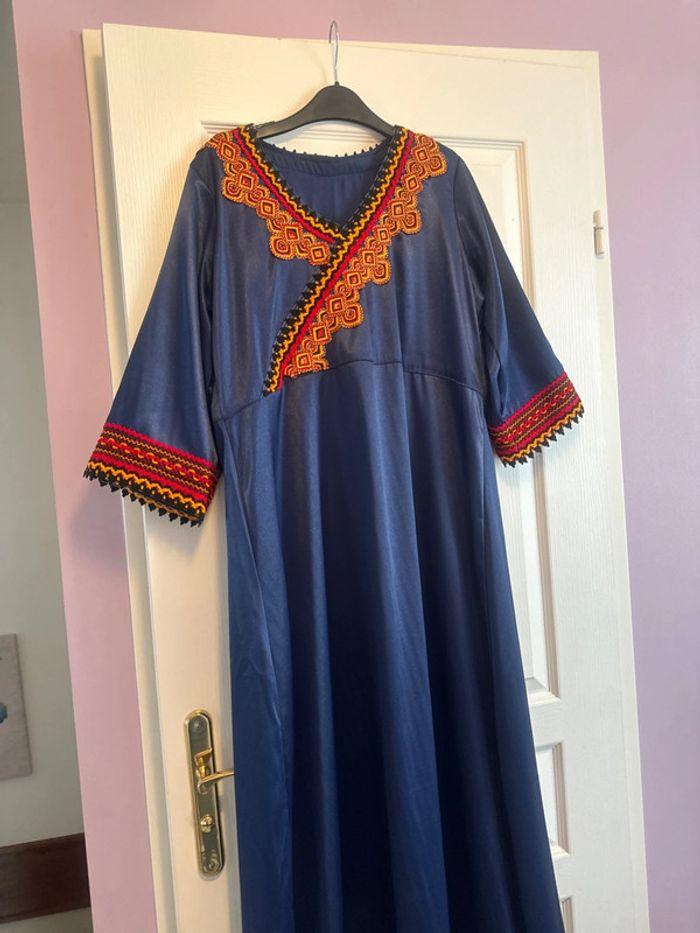 Robe kabyle bleu nuit - photo numéro 2