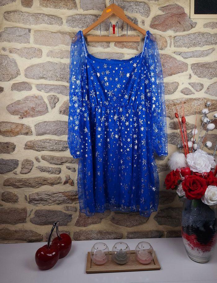 Robe de soirée bleue et argenté Femme taille 52 marque Asos 🍬 - photo numéro 1