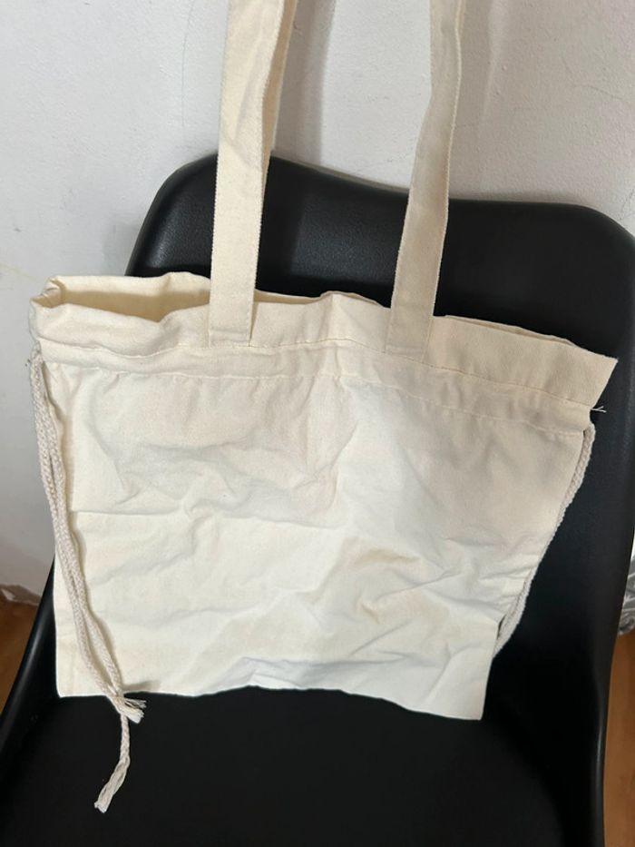 Tote bag sac fourre tout fermeture ficelle neuf - photo numéro 3