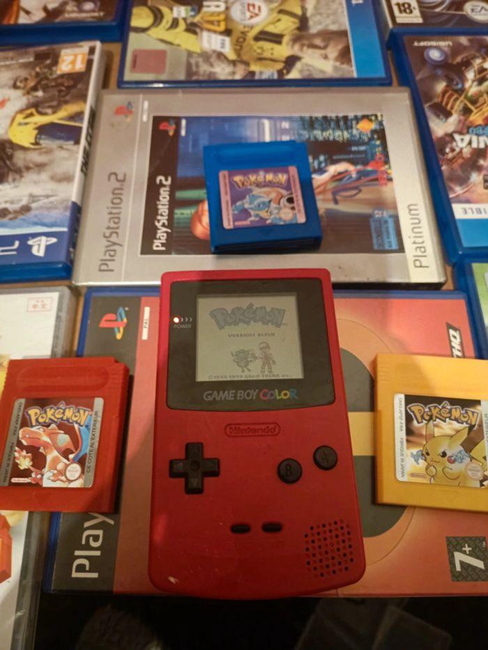 GameBoy color+Pokémon bleu rouge  +chargeur - photo numéro 1