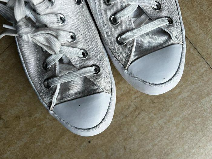 Converse blanche montante 40 très bon état - photo numéro 5