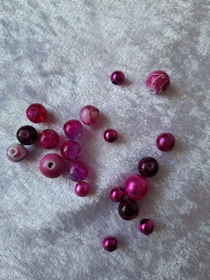 Perles fuchsia - photo numéro 2