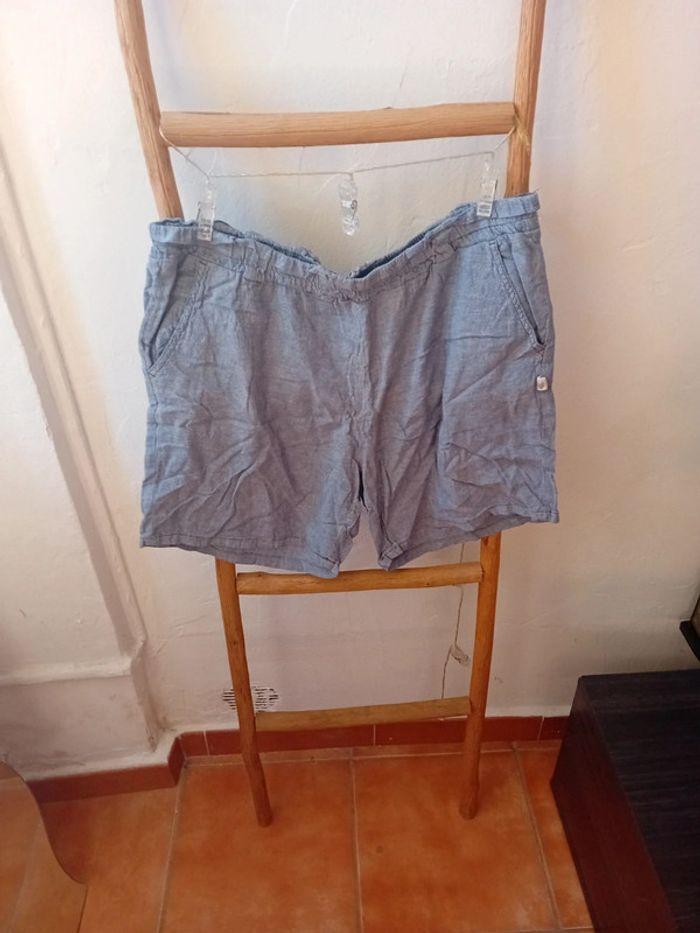 Short femme taille 46 - photo numéro 1