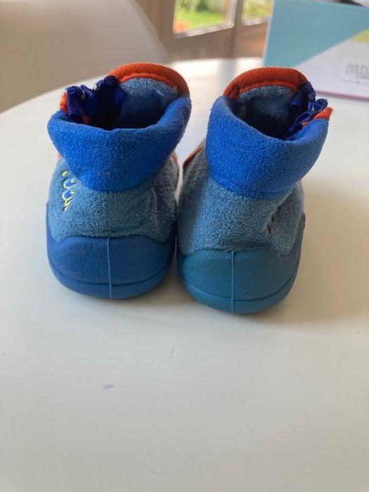 Chaussons bébé Disney 18 - photo numéro 3