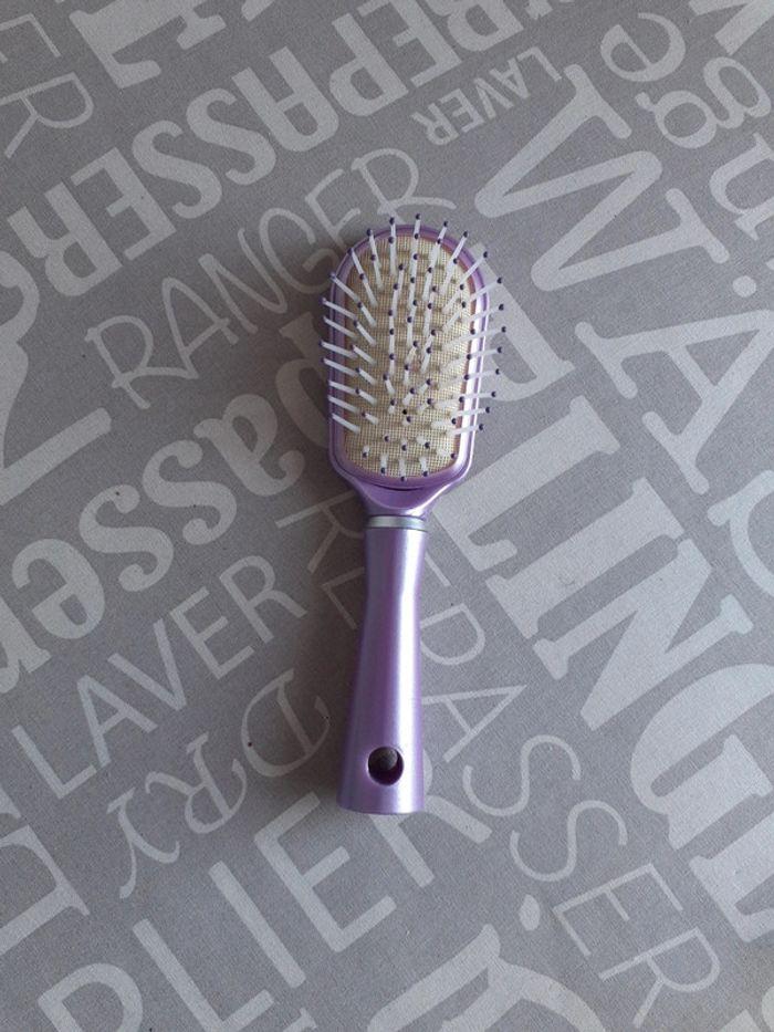 Lot de pinces pour enfants et petite brosse - photo numéro 4