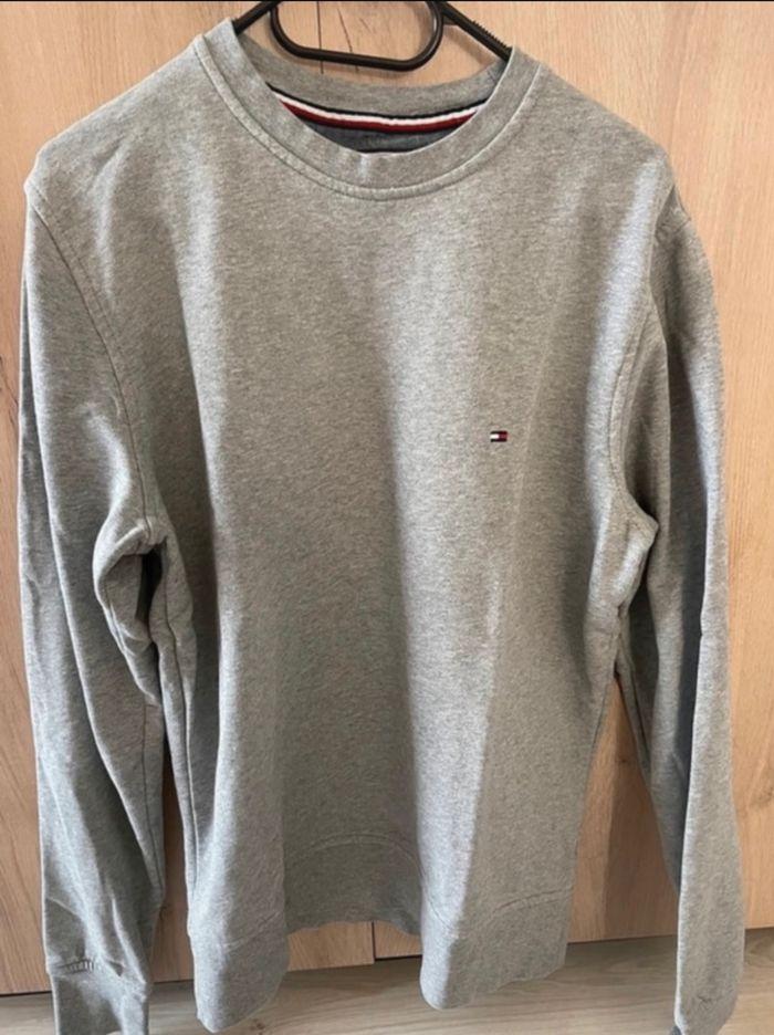 Pull Tommy Hilfiger Gris - photo numéro 1