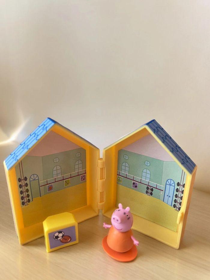 2003 Peppa Pig Abd 7 Maisonnettes avec 7 personnages et accessoires - photo numéro 6