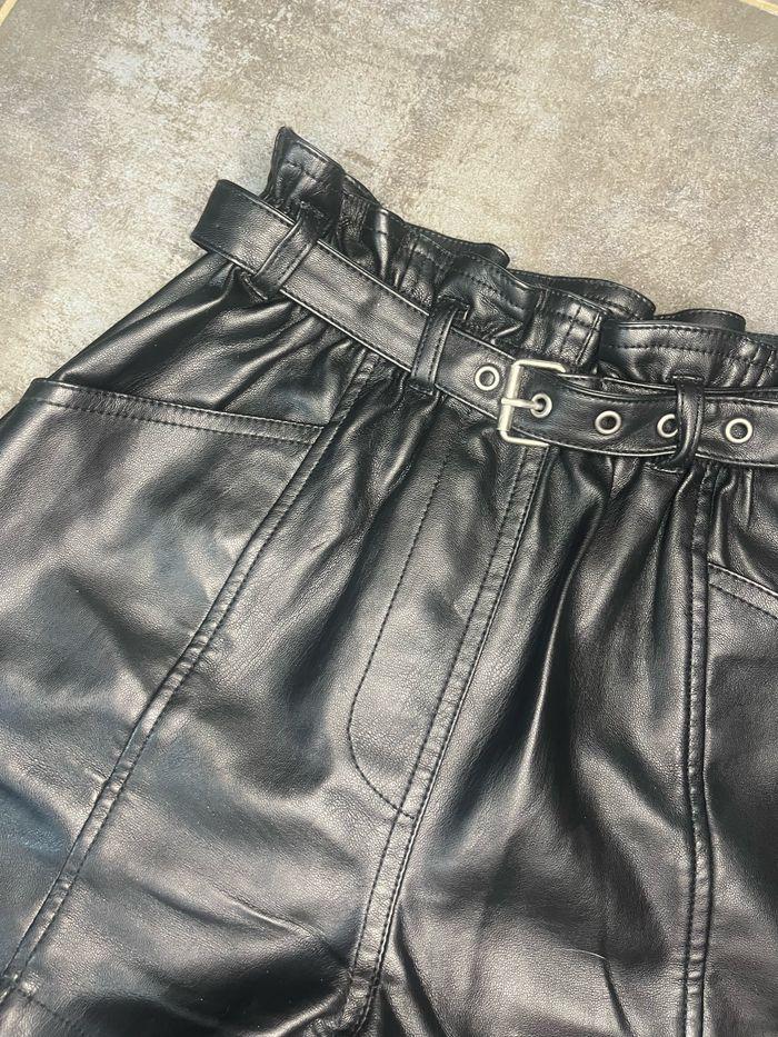 Short cuir noir - photo numéro 5