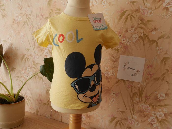 tshirt 12 mois neuf MICKEY