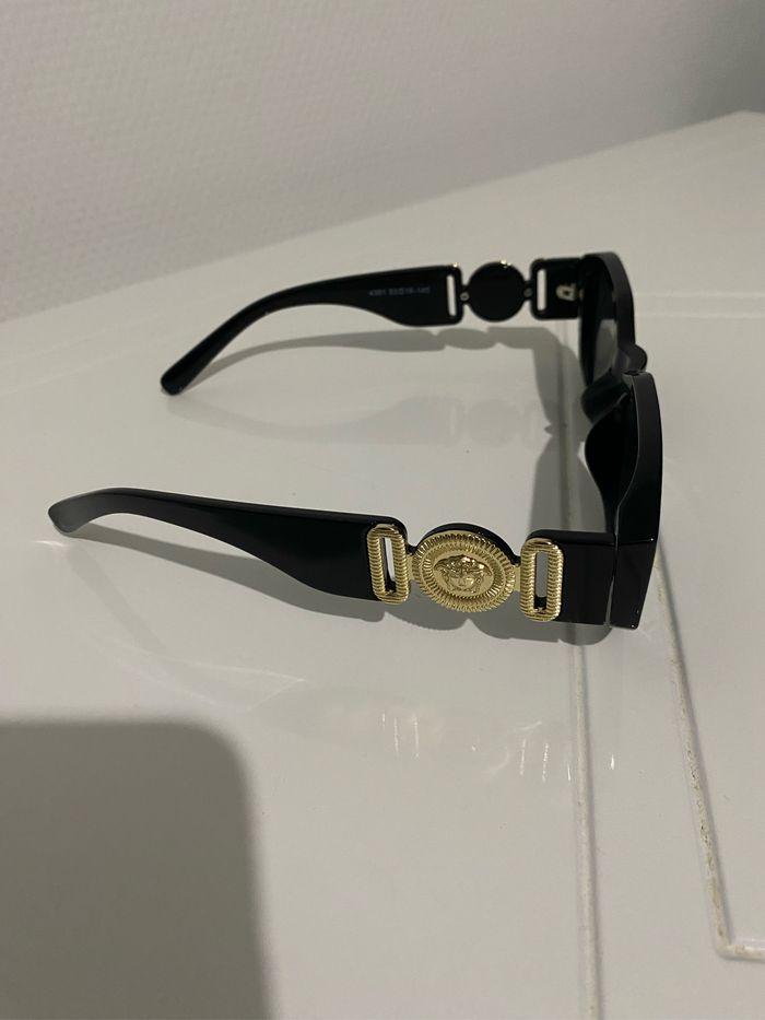 Lunette de soleil Versace - photo numéro 2