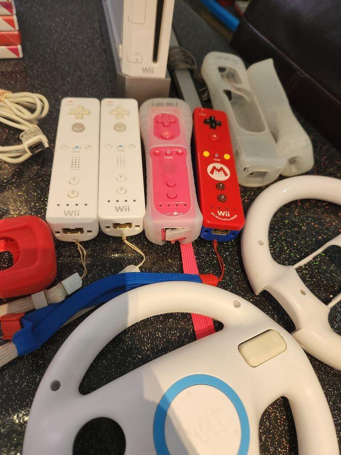 Wii complète en boîte +23 jeux. - photo numéro 9