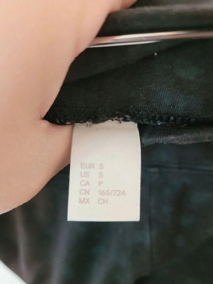 Joli legging H&M taille S (36) - photo numéro 3