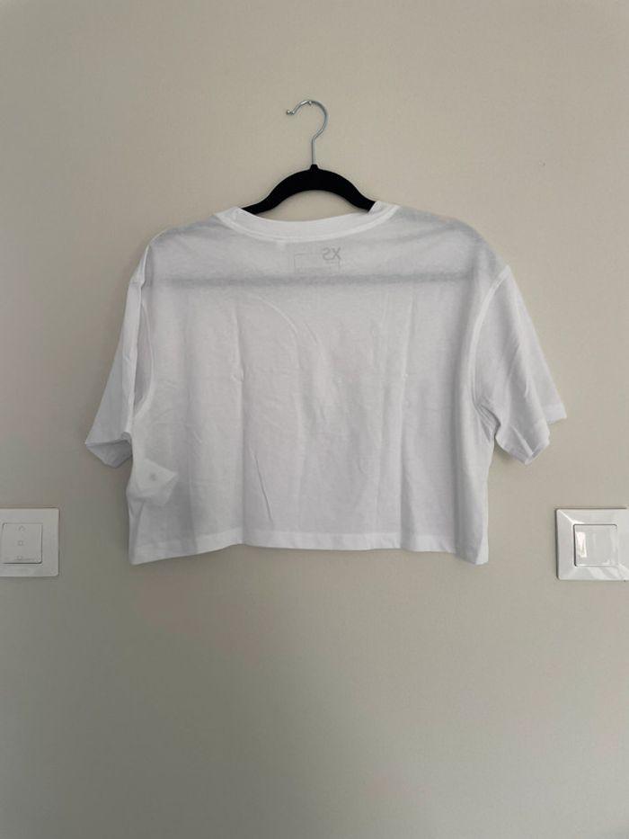 Tee-shirt blanc crop - photo numéro 3