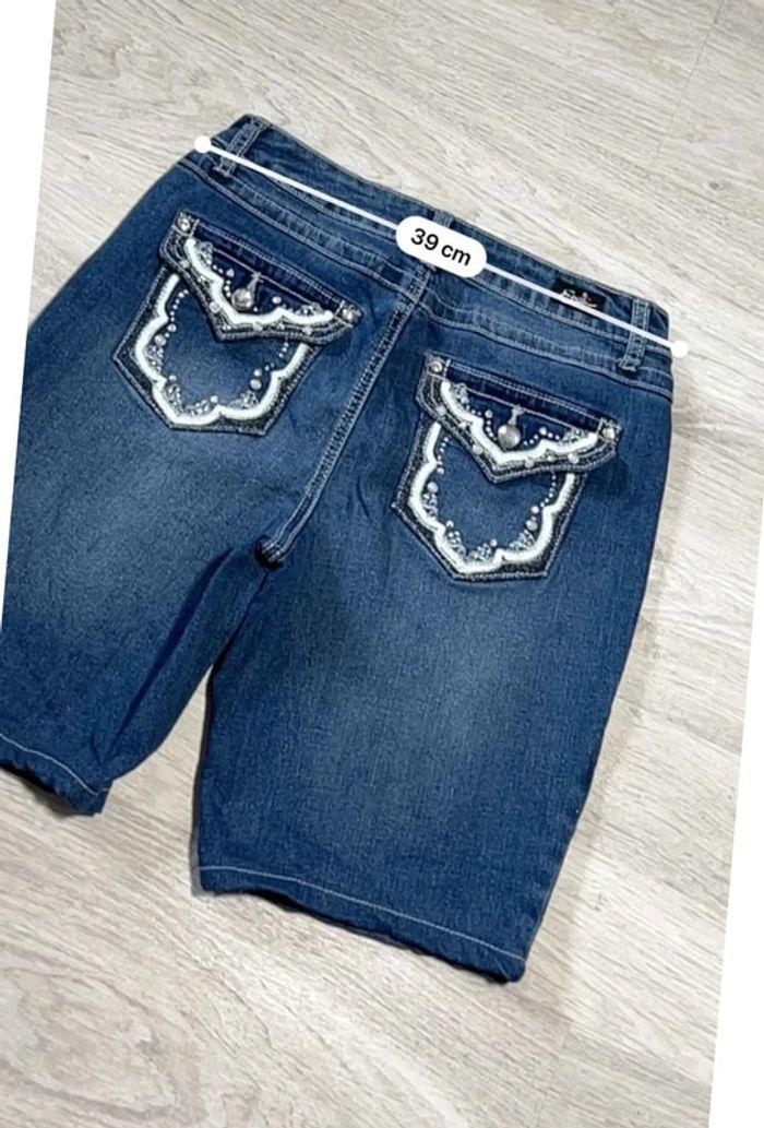 🩳 Short vintage brodé en jean Earl Jean Bleu Taille XS 🩳 - photo numéro 5