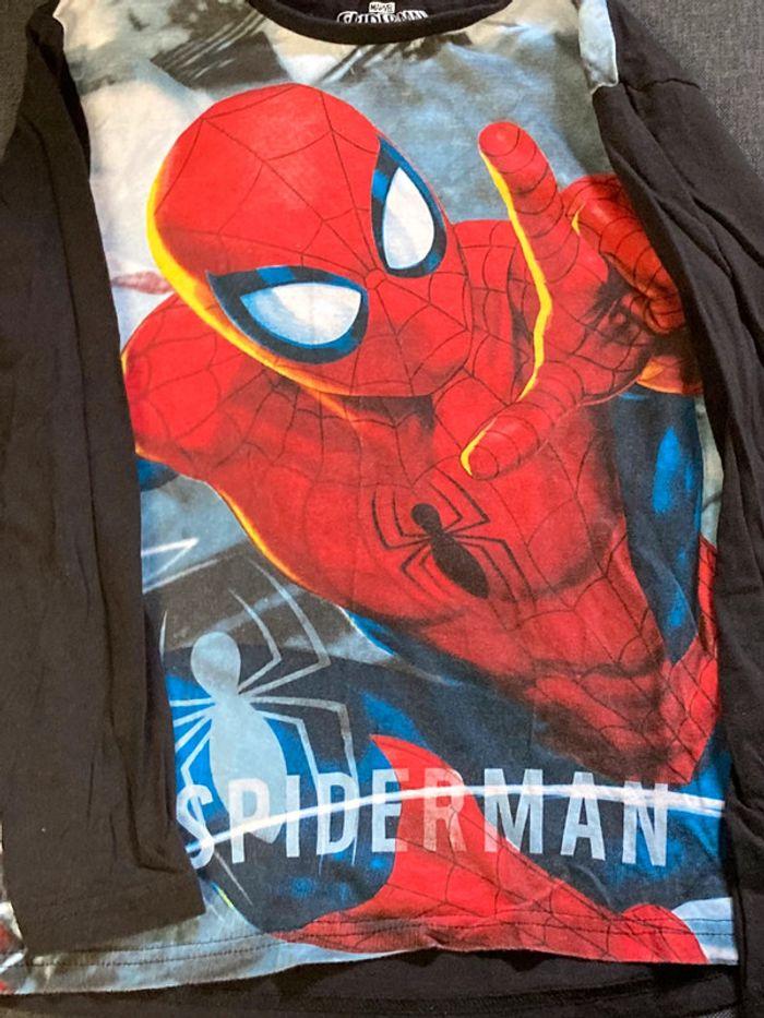 Teeshirt Spiderman - photo numéro 1