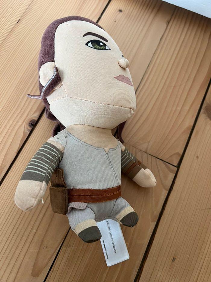 Peluche star wars Rey - photo numéro 4