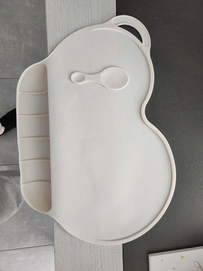 Set repas silicone avec récupérateur - photo numéro 1