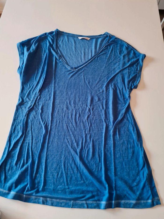 👕 T-shirt Camaïeu taille 42/44