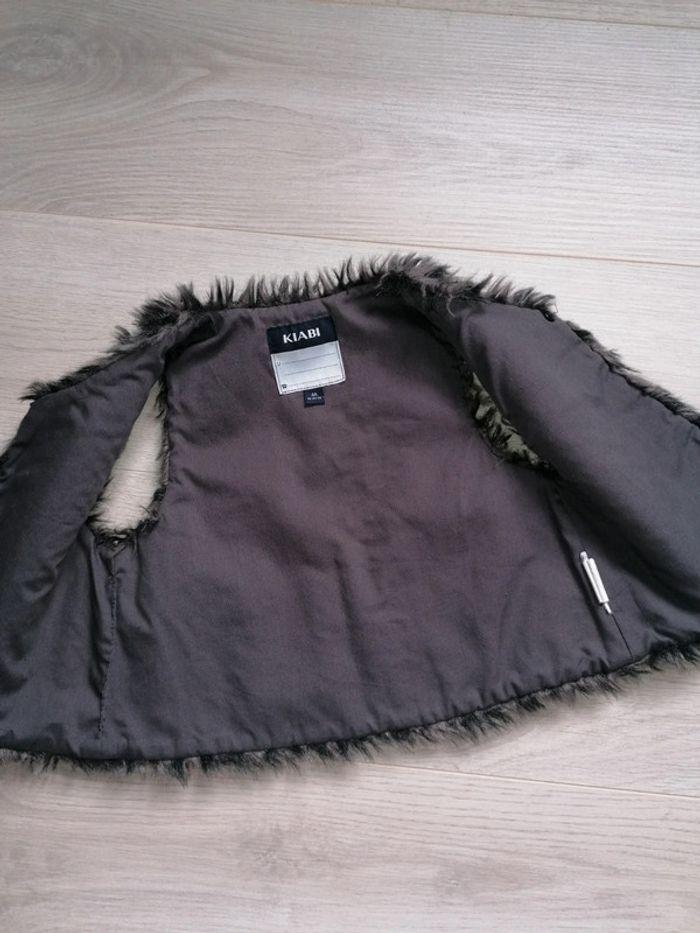 Gilet de berger fille. Taille 4 ans. - photo numéro 3