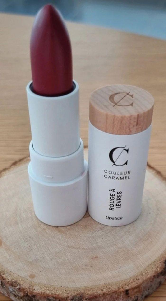 Rouge à lèvres bio couleur caramel - photo numéro 1