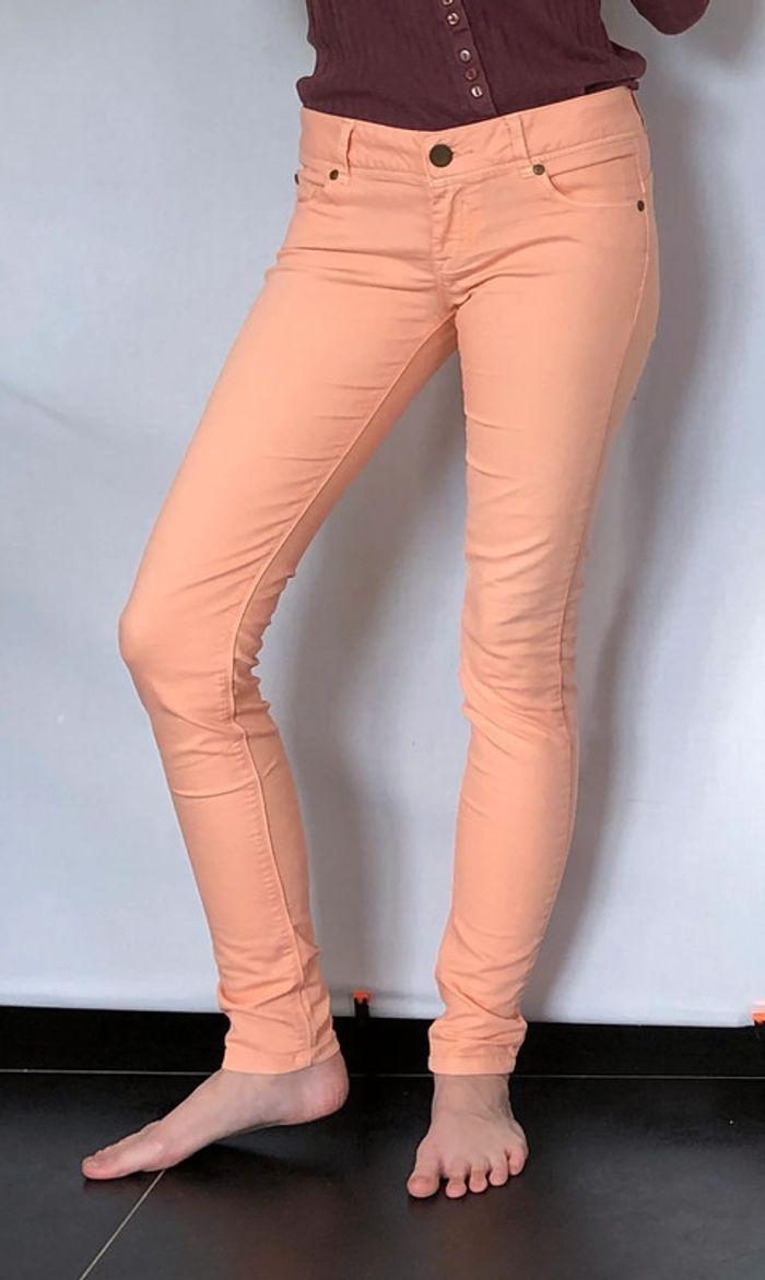 Jean slim taille basse Oxxy abricot pastel taille 36 comme neuf - photo numéro 15